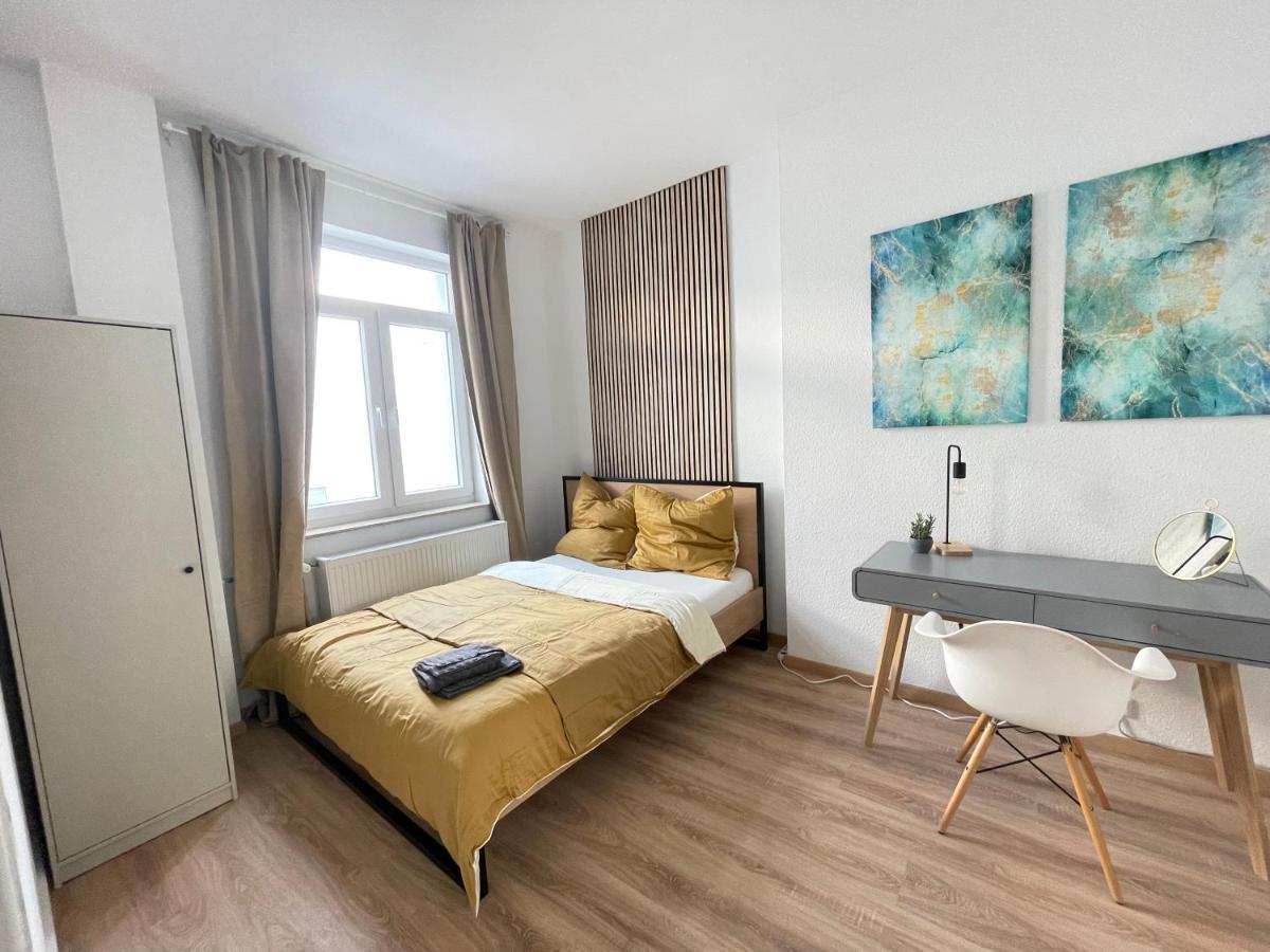 150Qm - 5 Rooms - Free Parking - Mallibase Apartments Hannover Exterior foto